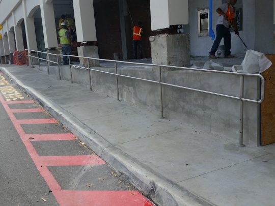 Bayamon Center Railing 01