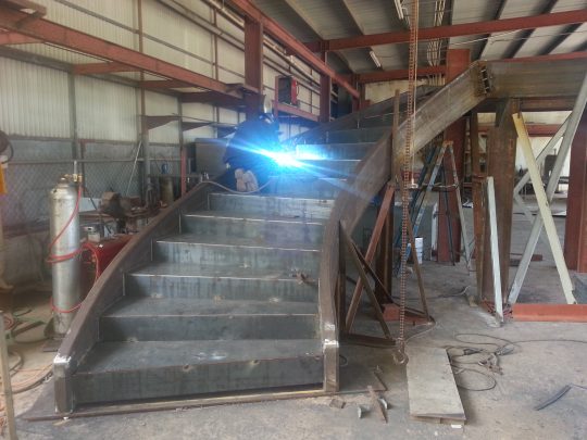 Escalera Ana G Mendez Fab 05
