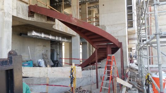 Escalera - Ana G. Mendez