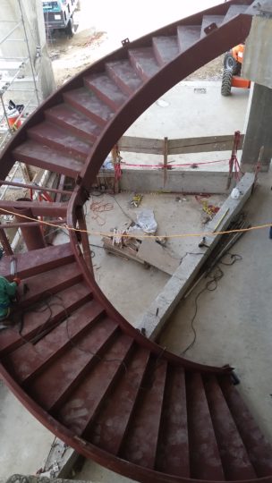 Escalera Ana G. Mendez Inst 07